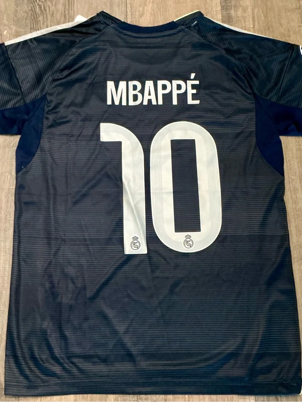 Kylian Mbappé #10 Real Madrid Soccer Jersey - Navy/White